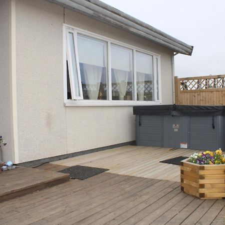 Stori-Bakki Guesthouse-With Hot Tub Егилстадир Екстериор снимка